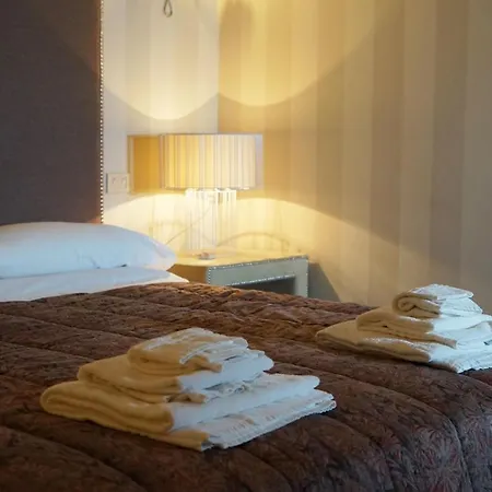 Dante's By Apulia Guest house *